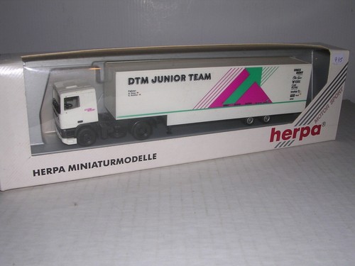 HERPA #035804 cabina DAF con remolque de carreras DTM Junior Team "blanco" H.O. 1/87 | Zustand: New