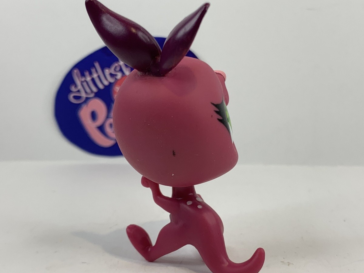 Littlest Pet Shop Kangaroo Toy With Tattoo & Postcard - Hasbro Bobble-Head Pet Figure