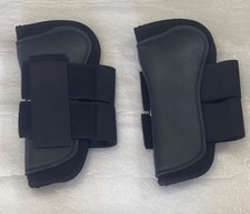 Horse Tendon Boots / Leg Protectors   Black   Set of 2   Adjustable Straps