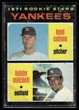 1971 Topps #111 Yankees 1971 Rookie Stars (Loyd Colson / Bobby Mitchell)