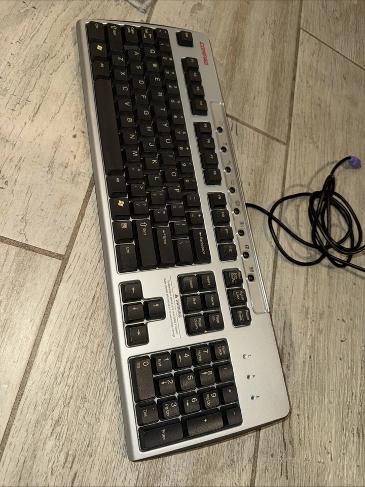 Teclado mecánico Compaq RT101 de colección con cable conexión P/S computadora Foto 3 de 4