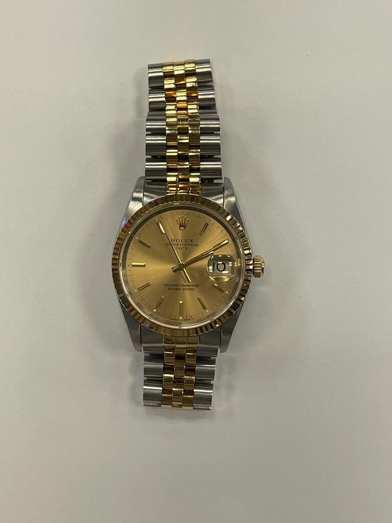 Rolex Date 15223 18K Two Tone 34MM Rolex As Is/Watch Only Sapphire