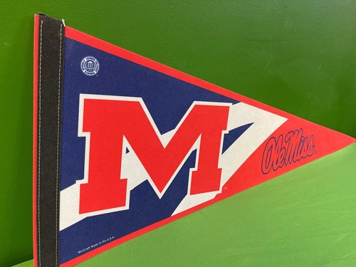 NCAA Mississippi Rebels Wincraft Wimpel - Bild 2 von 3