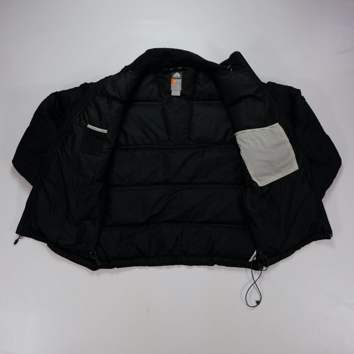 Rare Vintage NIKE ACG Spell Out Triangle 3 Layer Down Puffer Rare Vintage NIKE ACG Spell Out Triangle 3 Layer Down Puffer