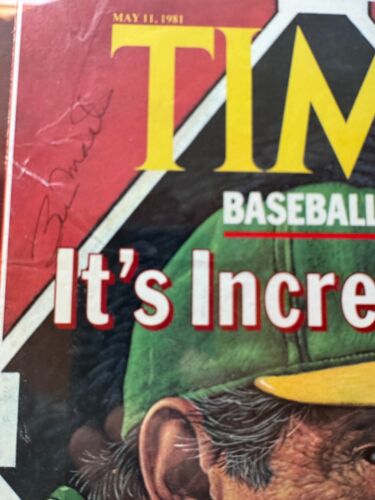 BILLY MARTIN *PSA DNA* Autographed magazine cover *PERIOD SIGNATURE* Billy Ball - Picture 2 of 3
