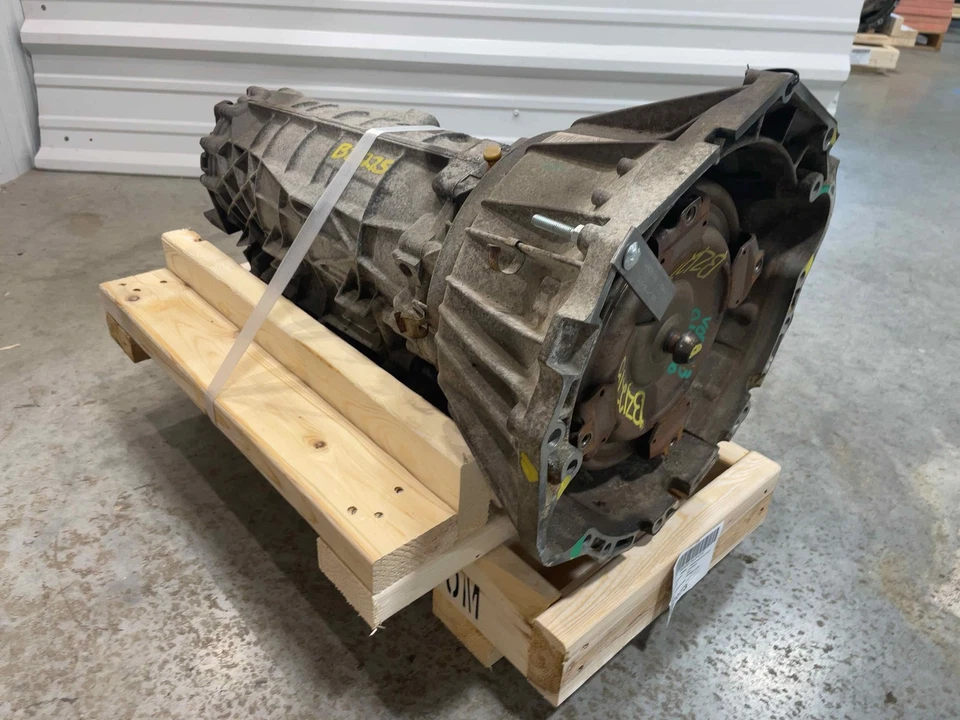 2001 BMW 540i Transmission Automatic 5 Speed BASE 85k Miles OEM 24001423302 99 Foto 3 de 4