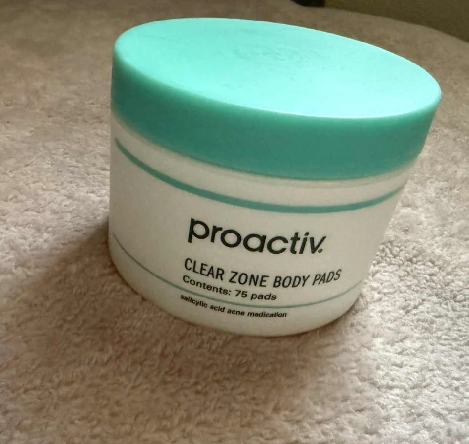 Proactiv Clear Zone Body Pads 75 Pads Salicylic Acid Acne Medication EXP 04/2026 - Image 2 of 4