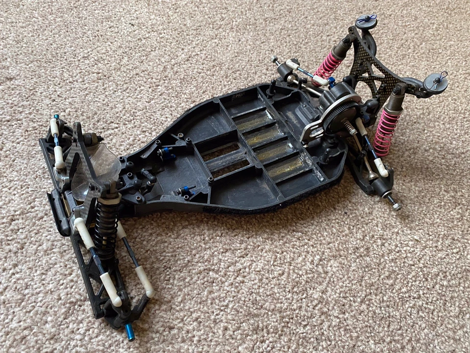 X Factory X6 2wd Vintage RC Radio Controlled Buggy - Plus Manual - Image 4 of 4