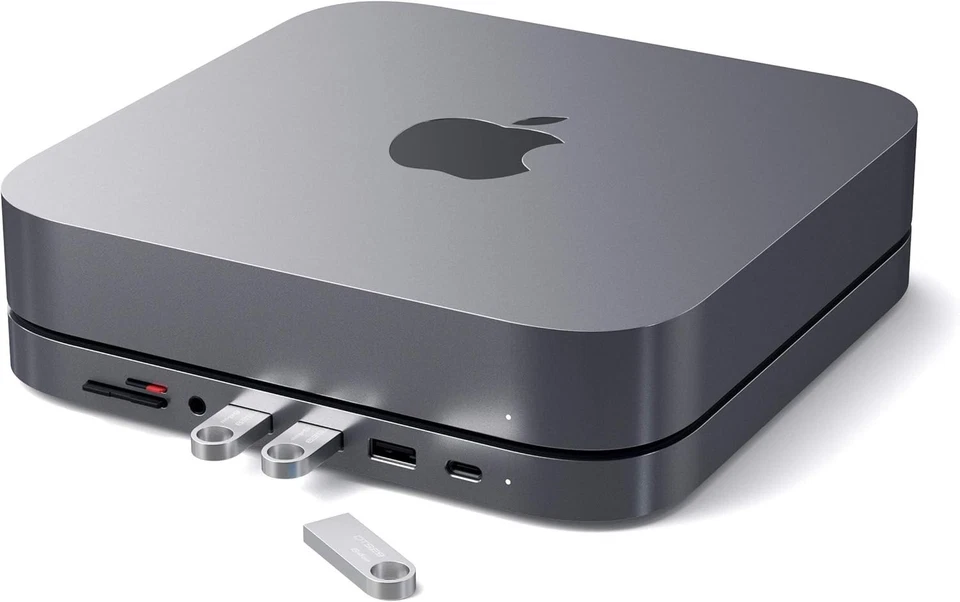 Versatile USB-C Hub with 7 Ports & Cooling System for Mac Mini - Space Gray - Image 3 of 4