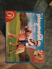 Playmobil 5109 ( cheval Haflinger, cavalière et box ) 2010