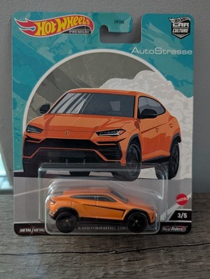 2022 Hot Wheels Car Culture AutoStrasse LAMBORGHINI URUS 3/5 HCK16