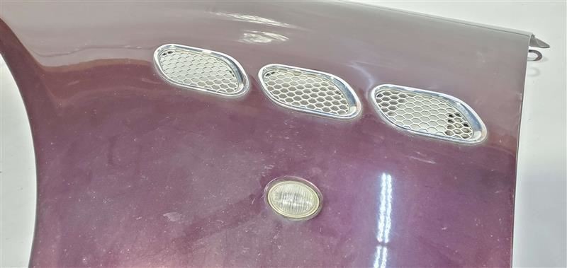 2007 Maserati Quattroporte OEM Left Fender Bordeaux Ponte Vecchio Needs Paint