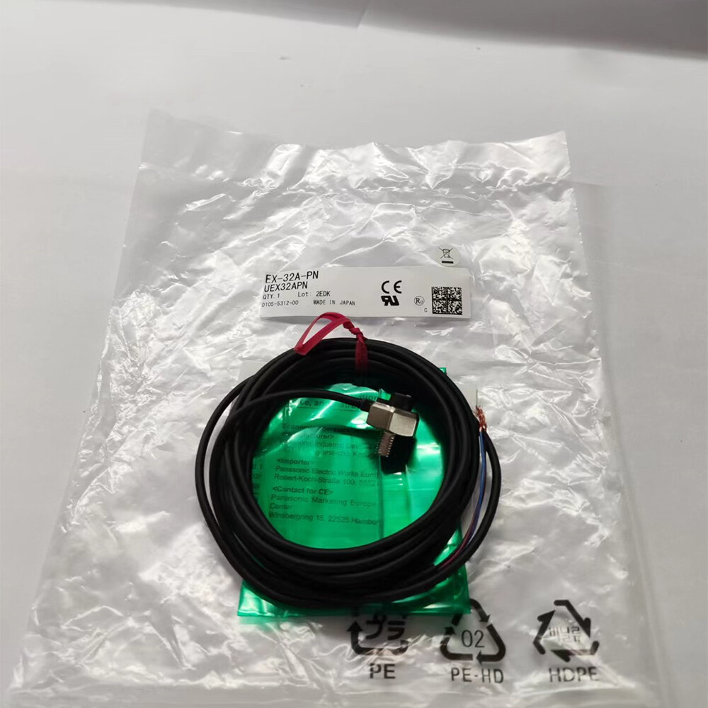 Panasonic EX-32A-PN Threaded Miniature Photoelectric Sensor - Black