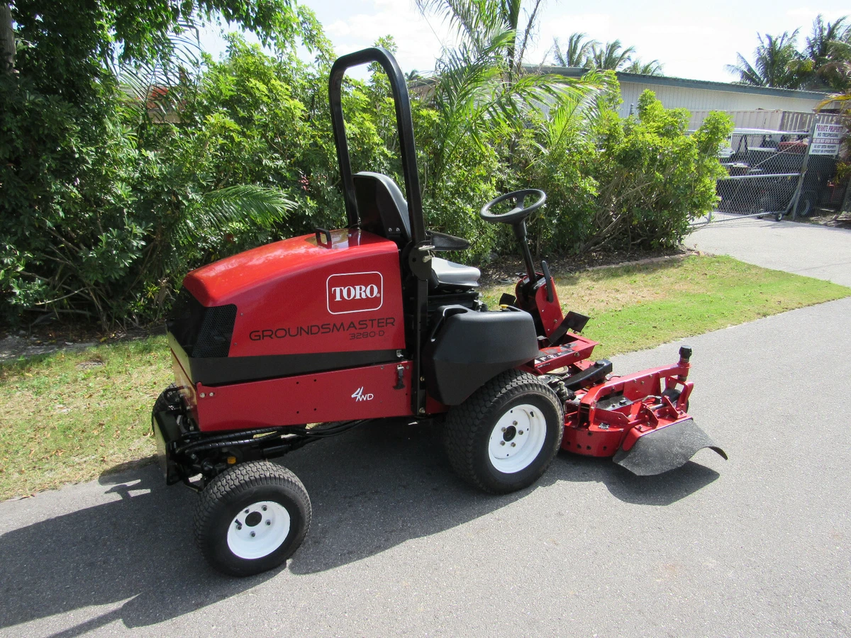 3280D Toro Groundsmaster 72