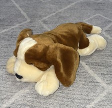 FAO Schwarz dog Puppy plush 11  long Beagle 