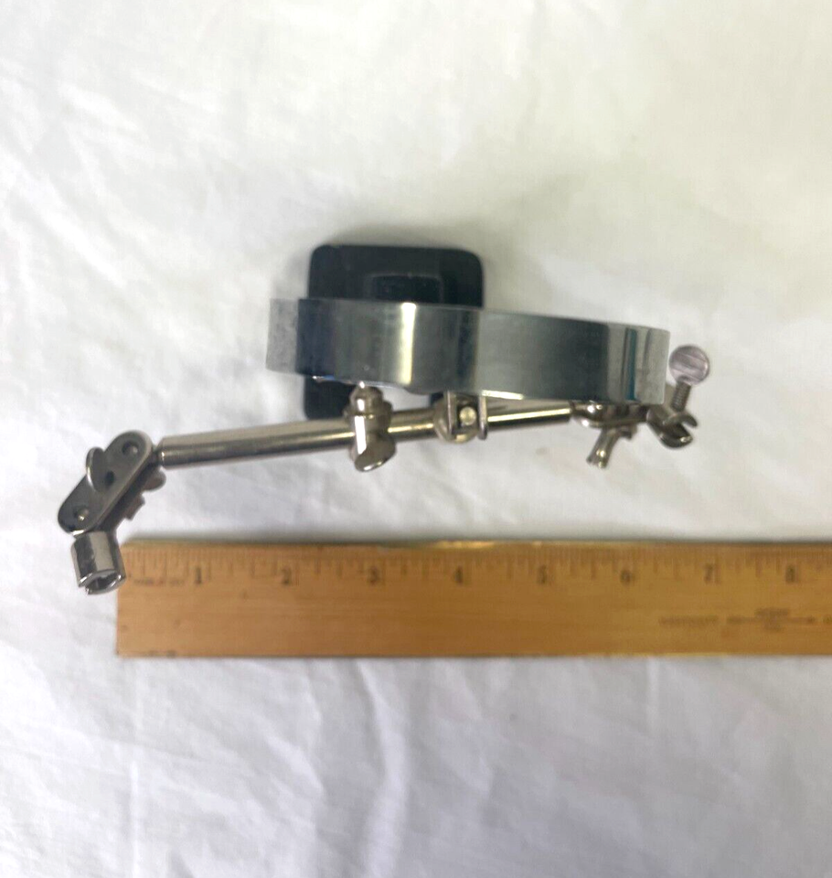 Vintage Fly Fishing Lure Tool Magnifying GlassAlligator Clips Stand