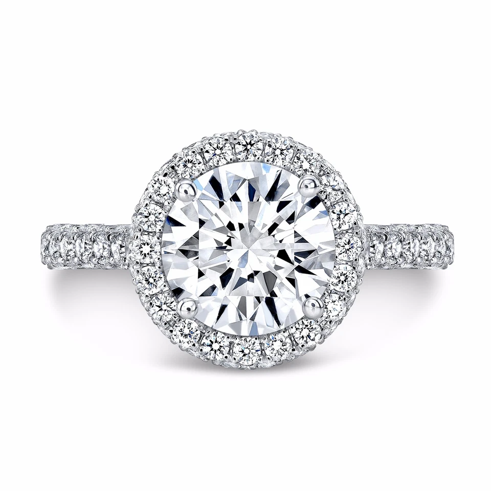 Anillo de compromiso fino con halo pavé de 3 filas de diamantes de corte redondo de 3,30 quilates platino G, SI1 GIA Foto 3 de 4