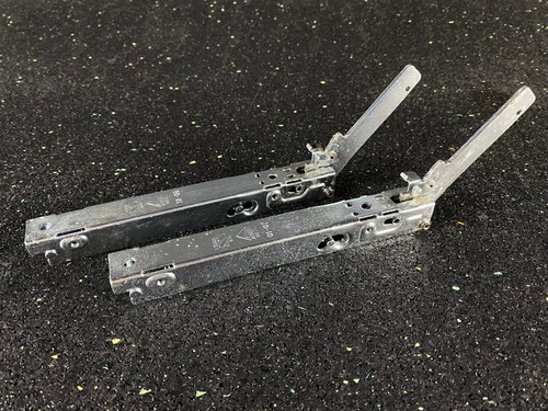 AEG E30003-4-W Backofen Scharnier Türscharniere 387077001 #1083-3