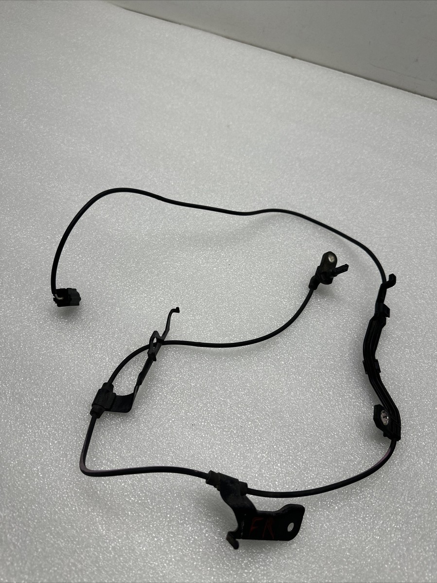 2016-18 TOYOTA PRIUS Front Right ABS Wheel Speed Sensor OEM