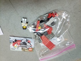 LEGO Adventurers: Island Racer (5920) Pre-owned, No box, Helmet subbed