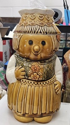 Vintage Alpine Woman ''GRETEL'' of Hansel & Gretel COOKIE JAR - RARE! Japan