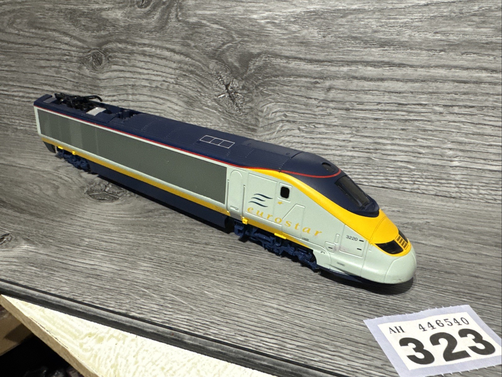 Hornby Railways Collector Guide - Model - Eurostar