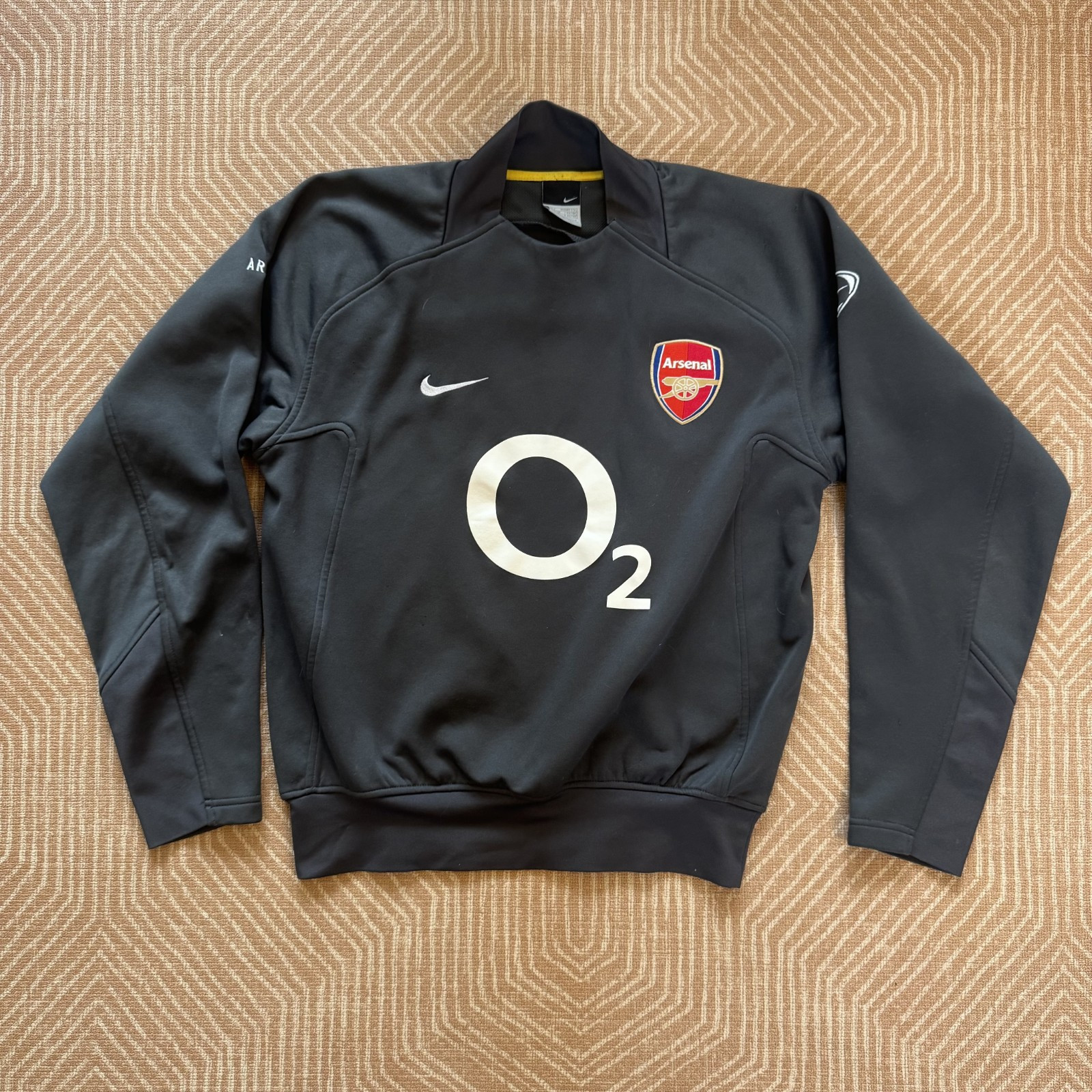 Genuine Nike Arsenal S/MEDIUM 02/03 Grey O2 Sweatshirt Jumper