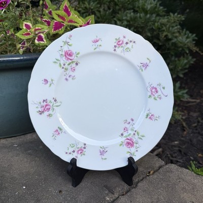 Vintage Crown Staffordshire Fine Bone China Pink Rose Flower Gold Trim 8 1/8 