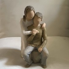 Willow Tree Couple Embrace Figurine 26119, Re...