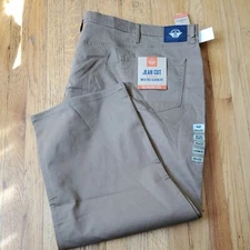 Dockers Khaki Original Khaki All Seasons Tech Classic Fit Pants Size W60 X L32