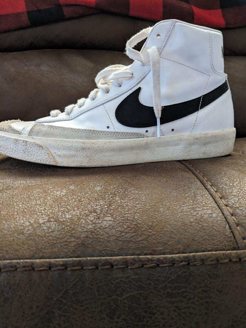Size 12 - Nike Blazer Mid 77 Vintage White - CZ1055-100 Size 12 - Nike Blazer Mid 77 Vintage White - CZ1055-100
