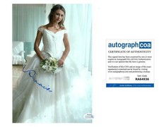 Samaire Armstrong Signed Autographed 8x10 Photo ACOA