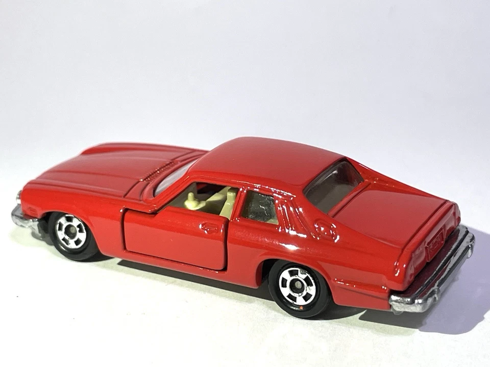 😎 Custom Made GLOSS RED   🔥 1978 Tomy/Tomica JAPAN  JAGUAR XJ-S F68 - Image 3 of 4