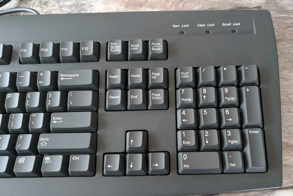 Vintage Gateway 2000 Wired Clicky Keyboard Model 2196003 PS/2 6 Pin PS2 - BLACK - Image 4 of 4