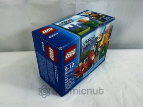 LEGO CITY: Fire Motorcycle 60000 Retired Sealed NEW