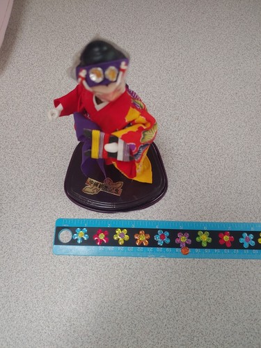 Japanese Geisha Doll In Red & Yellow Kimono W/Purple On Stand - 6" Tall - KT - Picture 11 of 12