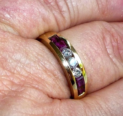 Ring 750 Gelbgold 0.30ct. Diamanten 0.40 ct. Rubine Gr. 56 / 17,8 mm 5,6 gr - Picture 5 of 10