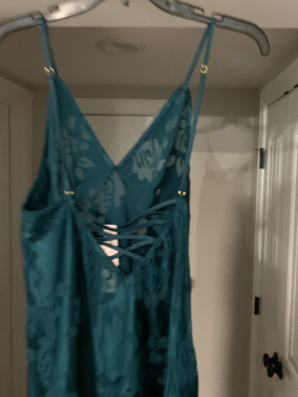 UNDERCOVER VICTORIAS SECRET The Slip Vestito Camicia da Notte Burnout M Lungo Verde Setoso Elegante