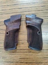 CZ 82/83 WOOD GRIPS