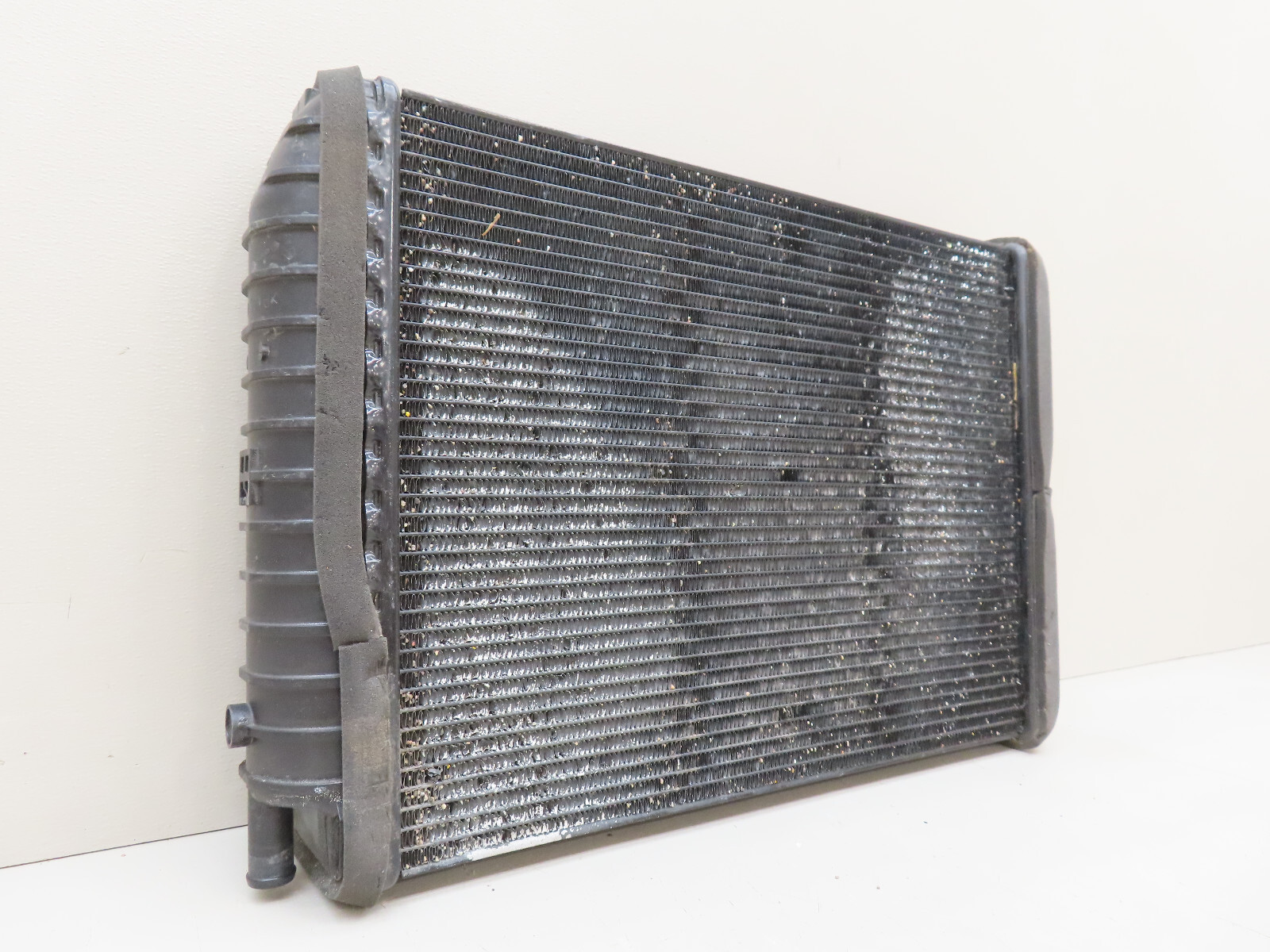 2016-2018 MCLAREN 570S RADIATOR CHARGE COOLER LEFT OR RIGHT OEM 13L0183CP
