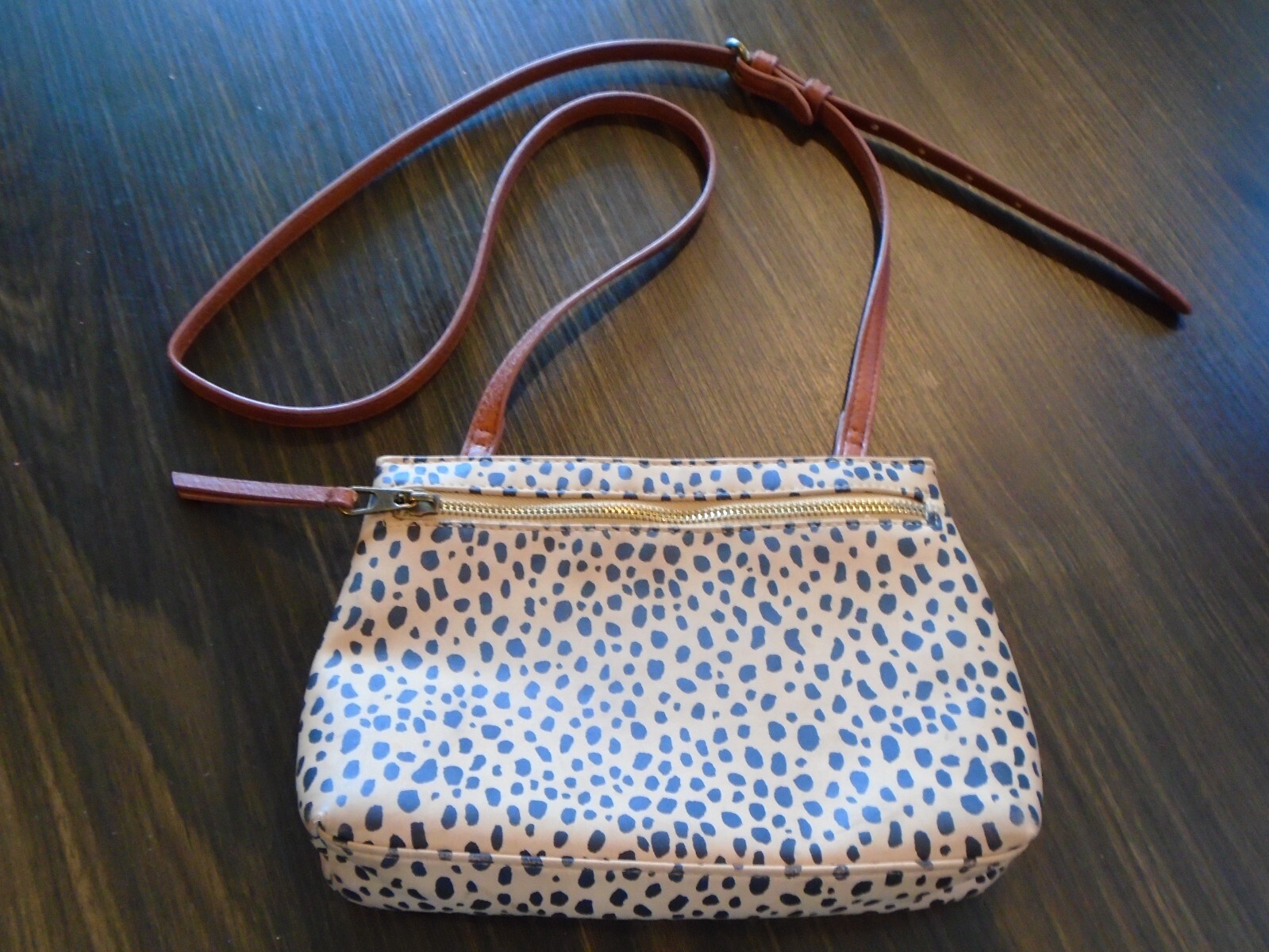 UNIVERSAL THREAD LEOPARD ANIMAL PRINT CROSSBODY S… - image 1