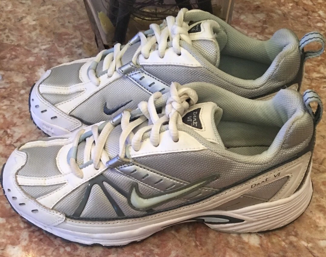 Nike Dart VI 6 Youth Gray White Athletic Running Shoes Sz 3.5Y 318858 041 EUC