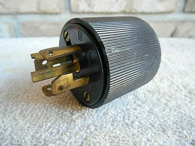 HUBBELL VARI-LOAD TWIST- LOCK MALE PLUG 3120985 30A 600VAC