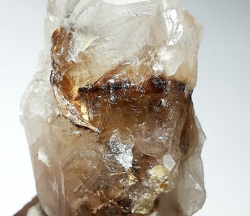 75 CARATS BROOKITE INCLUSION QUARTZ CRYSTAL PAKISTAN, (HF-14), - Imagen 13 de 18