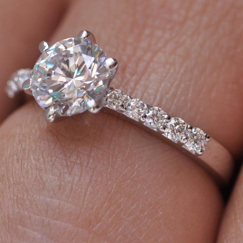 2.90 Ct Round Shape White Diamond Lab-Created Wedding Ring 925 Sterling Silver - Picture 3 of 4
