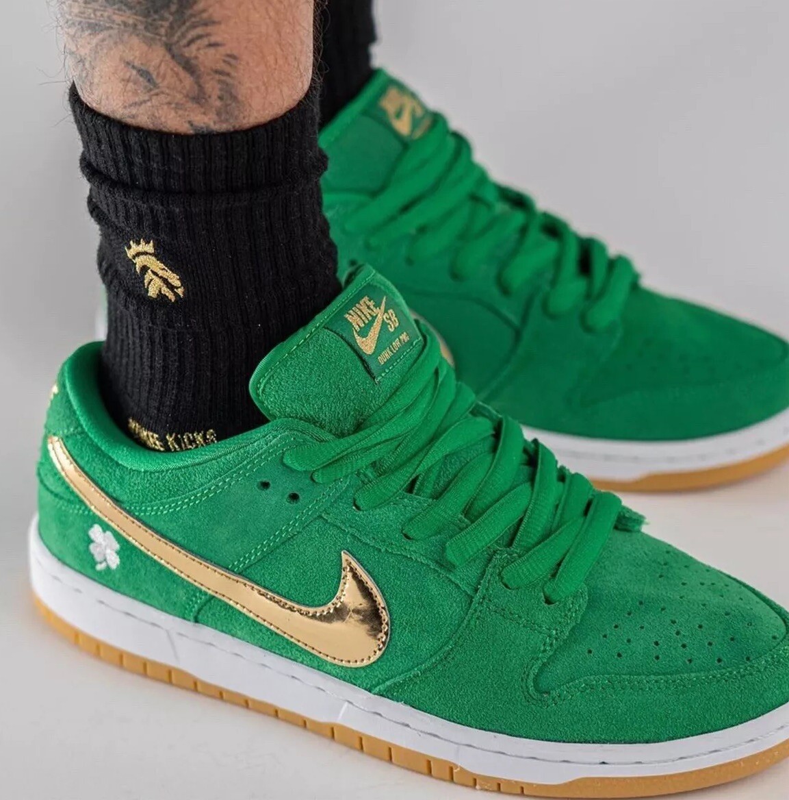 Nike SB Dunk Low Pro “St. Patrick's Day” 2022 - Men's Size Nike SB Dunk Low Pro “St. Patrick's Day” 2022 - Men's Size
