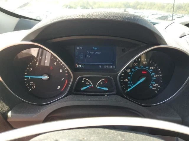 (LOCAL PICKUP ONLY) ESCAPE 2015 Hitch/Tow Hook/Winch 3039036 Foto 4 de 4