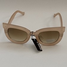 Classic Style SUN GLASSES Cat Eye Beige Nude Frame