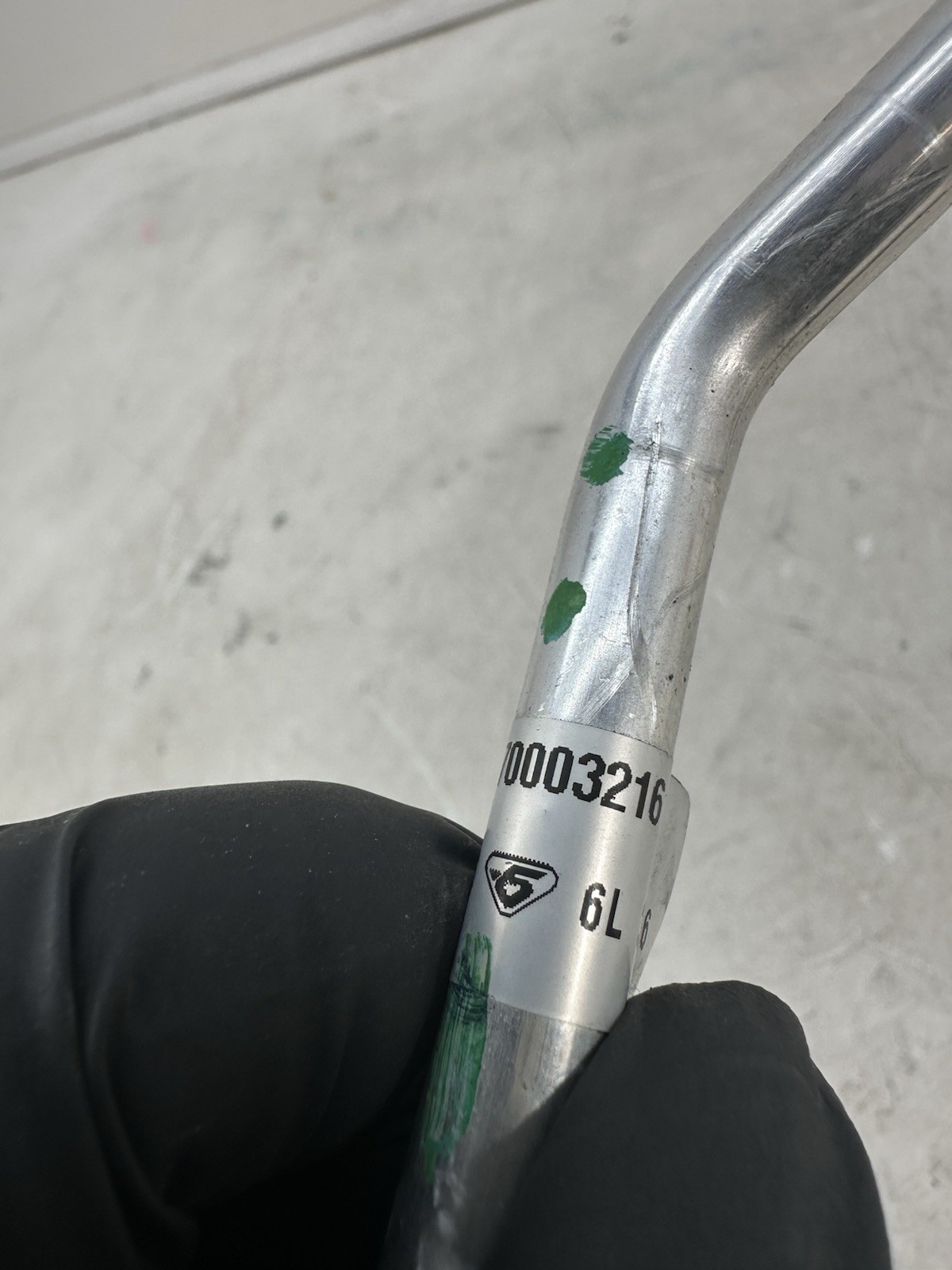 2014-2017 Maserati Quattroporte AC Air Conditioning Hose Line OEM 670003216