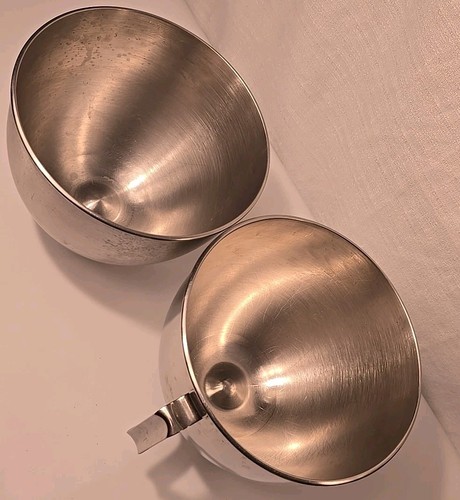 Kitchen Aid K45 Lot Of 2 Set 4.5 qt Stainless Steel Mixing Bowls One W/ Handle - Picture 8 of 11